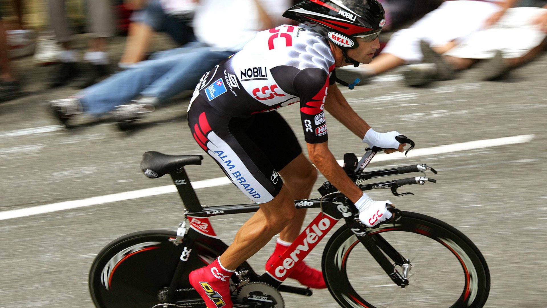 湖人战术创新，成功封锁对手核心人物，湖人的战术